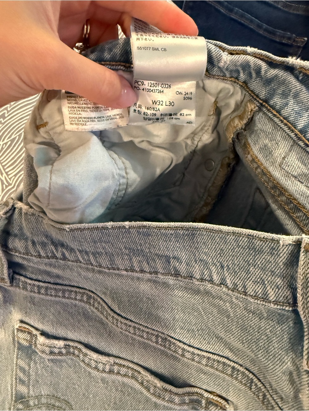 Levi's 501 Vintage Straight Leg Jeans in Light Blue - Picture 9 of 11